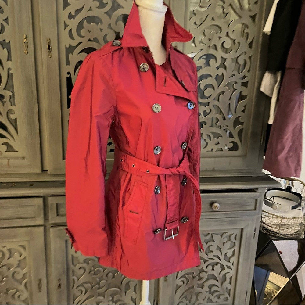 Burberry Brit cranberry red trenchcoat 4 - Picture 7 of 16